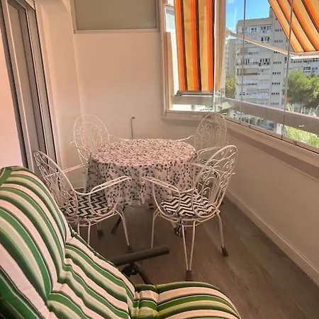 Elegante Loft En San Juan Playa